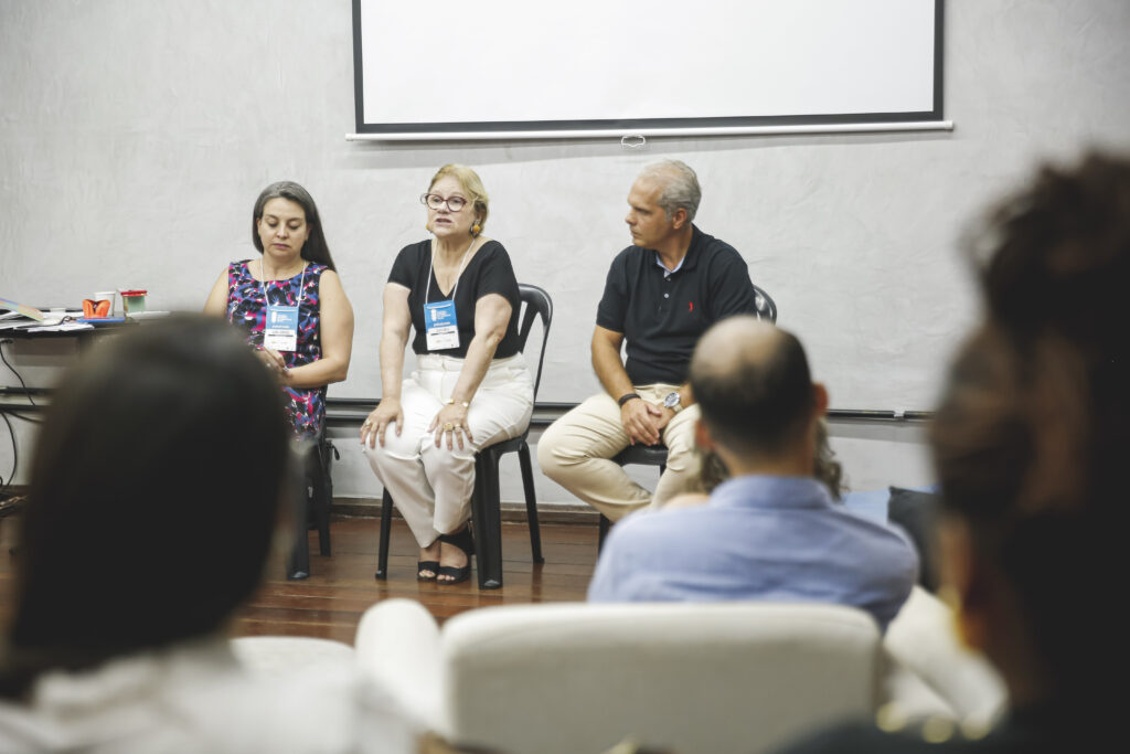 Oficina “Empresas do Sistema B e o desenvolvimento econômico para população de baixa renda”, liderada por Kátia Mello e Aline Cardoso.